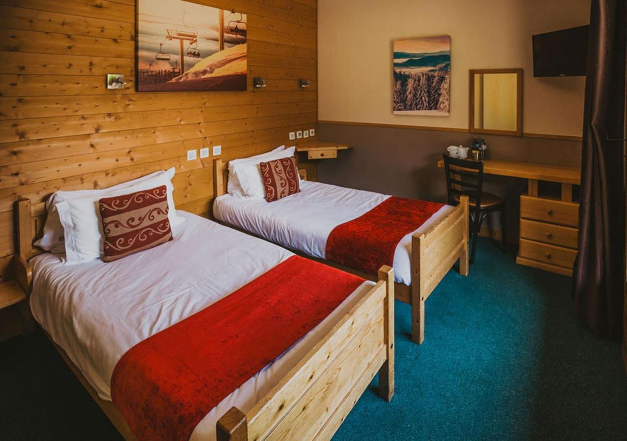 Hotel Les Grangettes ميريبيل الغرفة الصورة