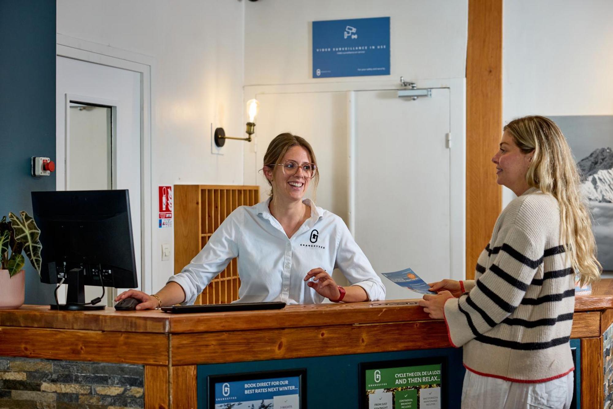 Hotel Les Grangettes ميريبيل المظهر الخارجي الصورة