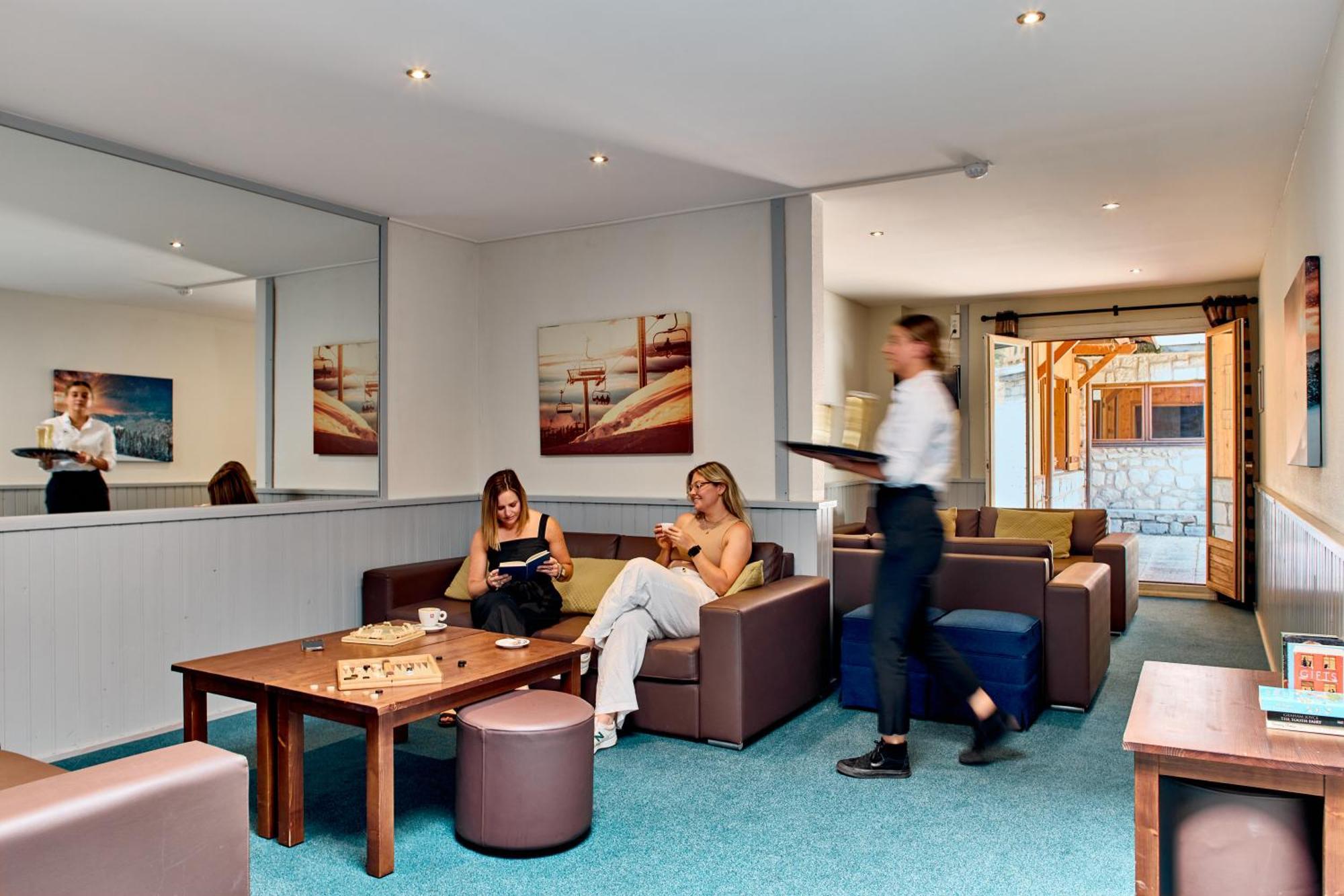 Hotel Les Grangettes ميريبيل المظهر الخارجي الصورة